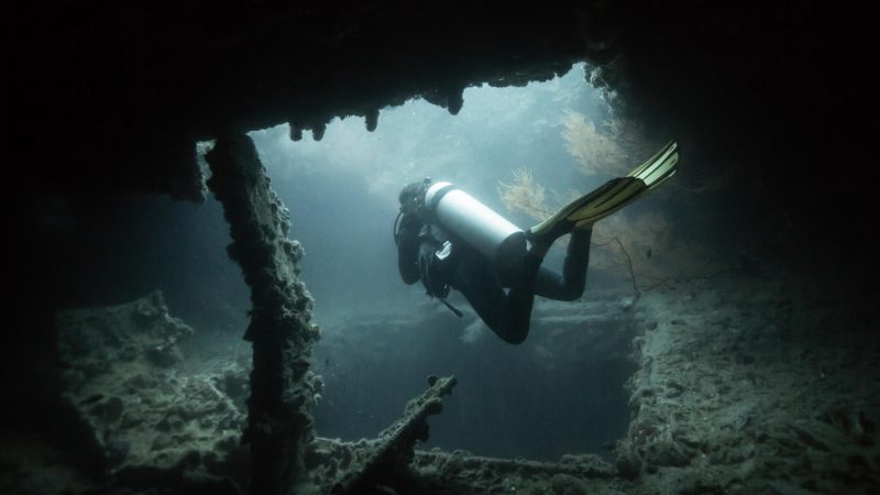 Wreck Diver, Koh Chang, Thailand