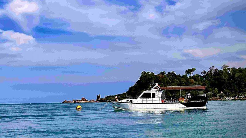 Chang Diving Boat at Mooring Klong Prao